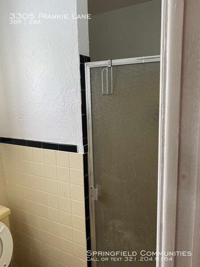 Foto del edificio - 3305 Frankie Ln