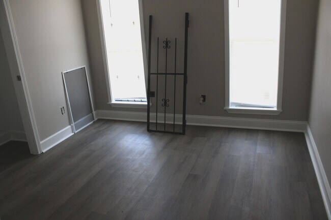 Foto del edificio - 3758 Wolf Trail Dr