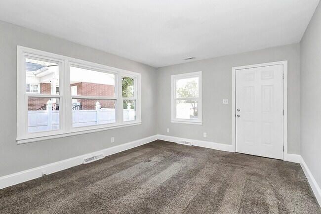 Foto del edificio - 3503 Meredith Ave