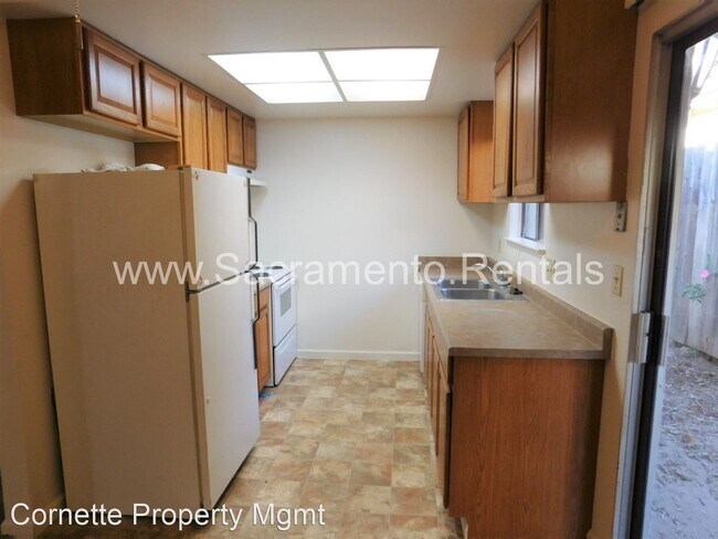 Building Photo - 2 br, 2 bath House - 7831 Sunhill Drive