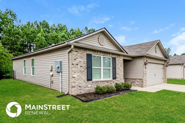 Building Photo - 190 Americana Dr