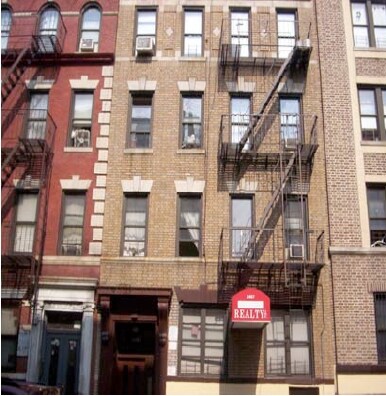 Primary Photo - 2407 Beaumont Ave