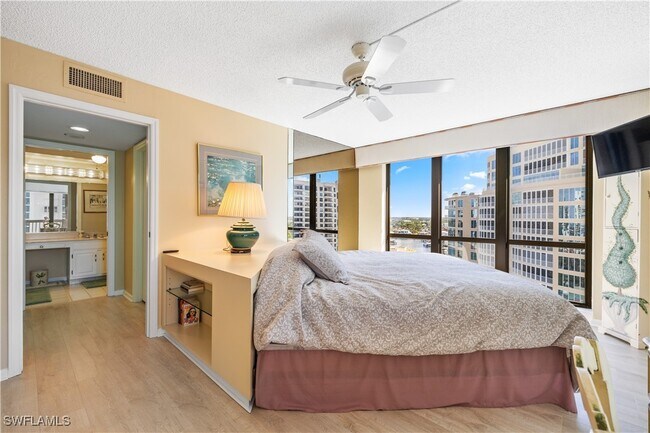 Foto del edificio - 4551 Gulf Shore Blvd N