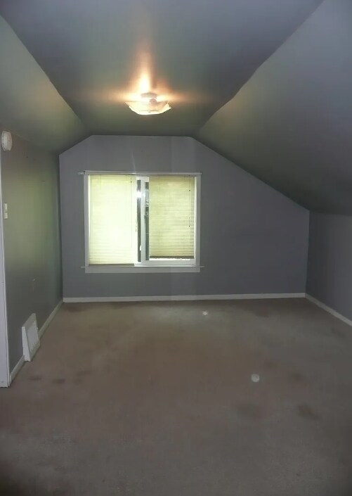 Foto del edificio - 1307 N 20th Ave E