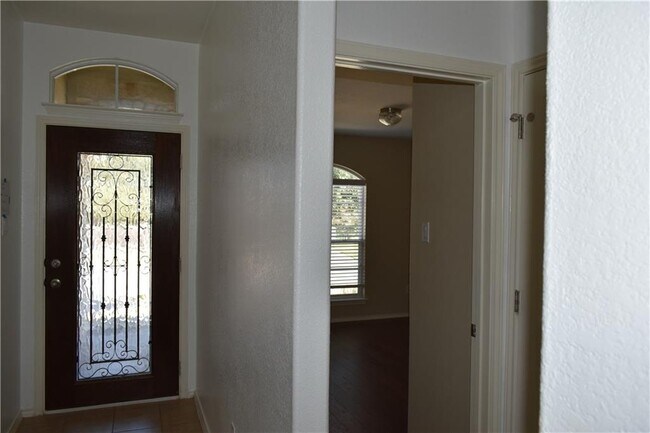 Foto del edificio - 14409 Rountree Ranch Ln