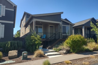 Building Photo - 20863 Gateway Dr