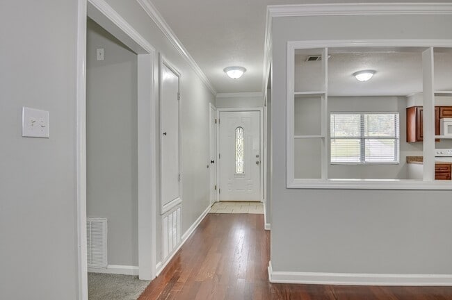 Foto del edificio - 2919 Cable Way