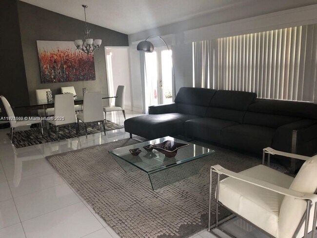 Foto del edificio - 9810 NW 47th Terrace