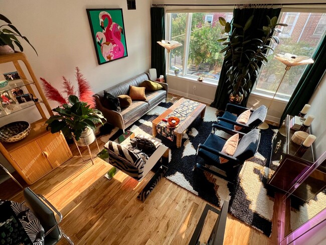 Living Toom - 1449 N 4th St