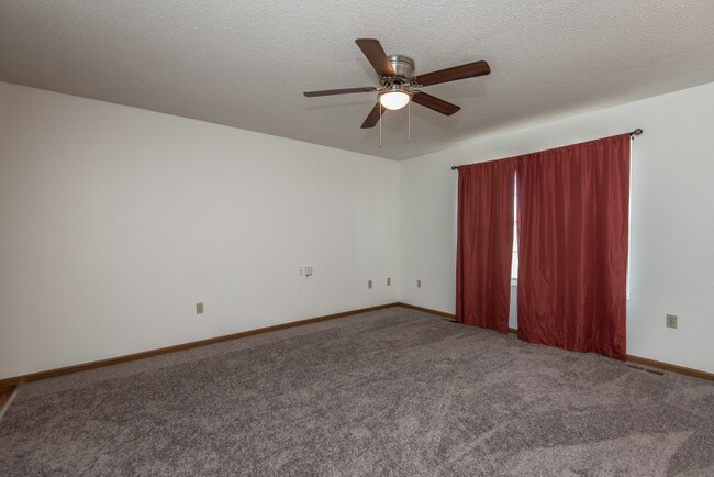 Foto del edificio - 821 S Old Edwardsville Rd