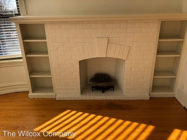 Foto del edificio - 2154-2156 W Addison St