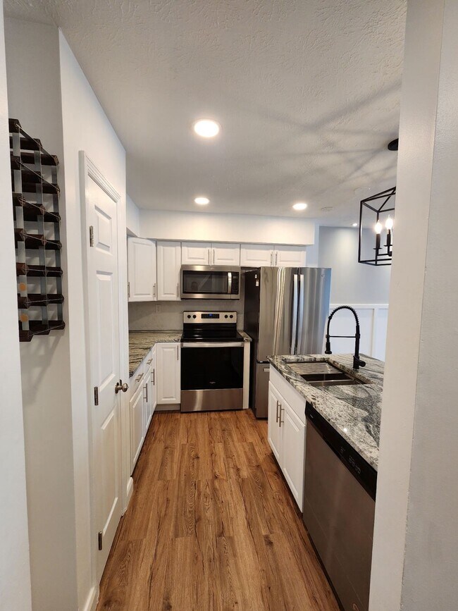 Foto del edificio - 10555 Montgomery Rd