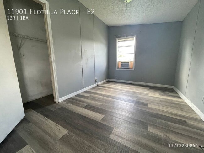 Foto del edificio - 11901 Flotilla Pl
