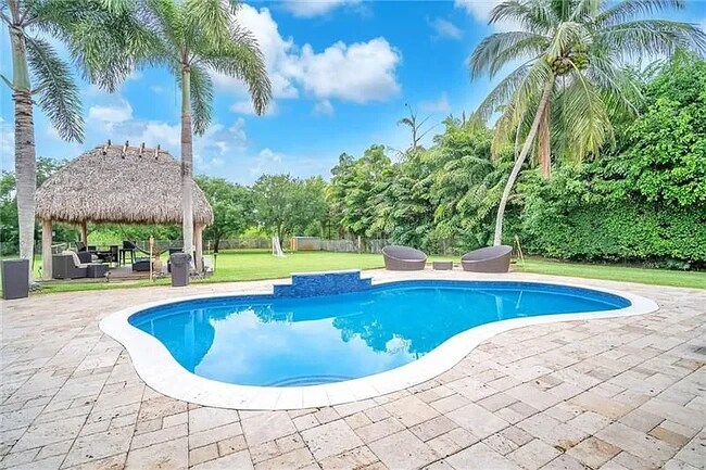 Foto del edificio - 2203 SW 132nd Way