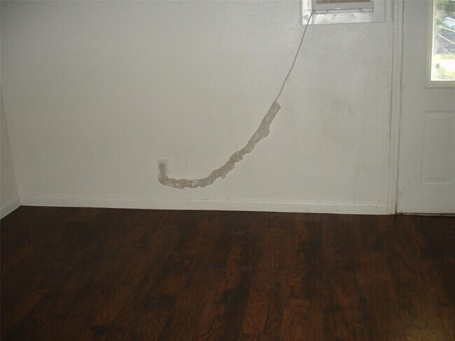 Building Photo - 12086 Beechnut St