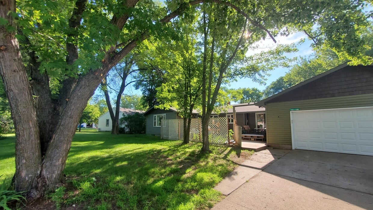 Primary Photo - 732 Vernon Ave NW
