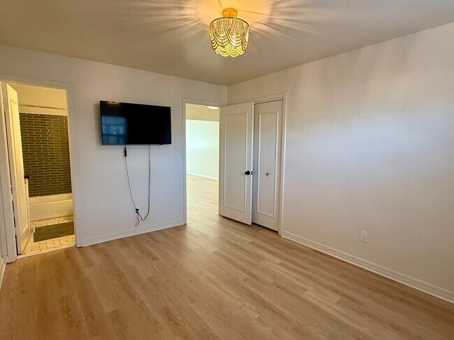 Foto del edificio - Spacious 3 Bedroom 3 Bath Home in NW OKC!!