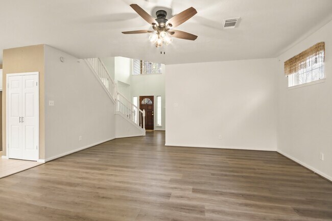 Foto del edificio - 111 S Dreamweaver Cir