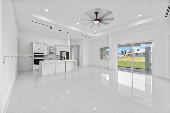 Foto del edificio - 3111 W 17th St