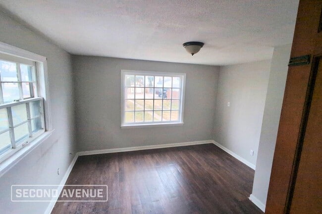 Building Photo - 12 McKinley St