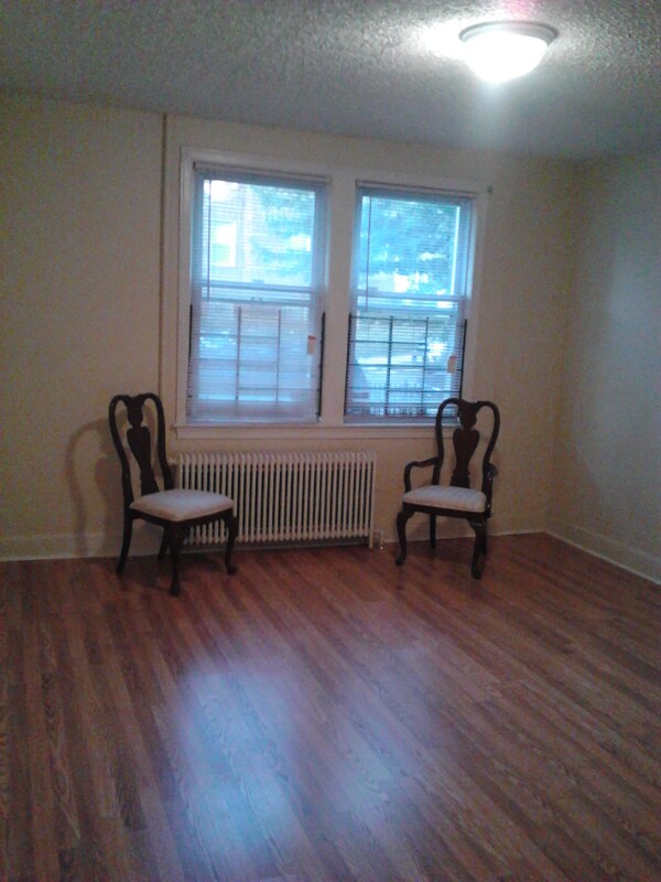 Foto del edificio - 1231 Holbrook Terrace NE