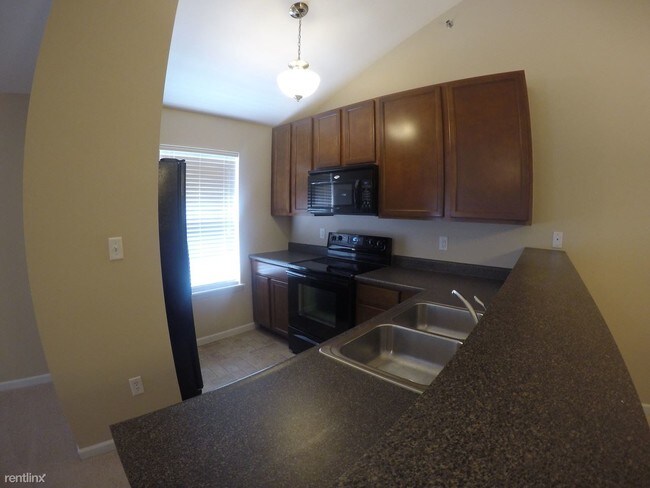 Building Photo - 9748 Bexley Station Dr