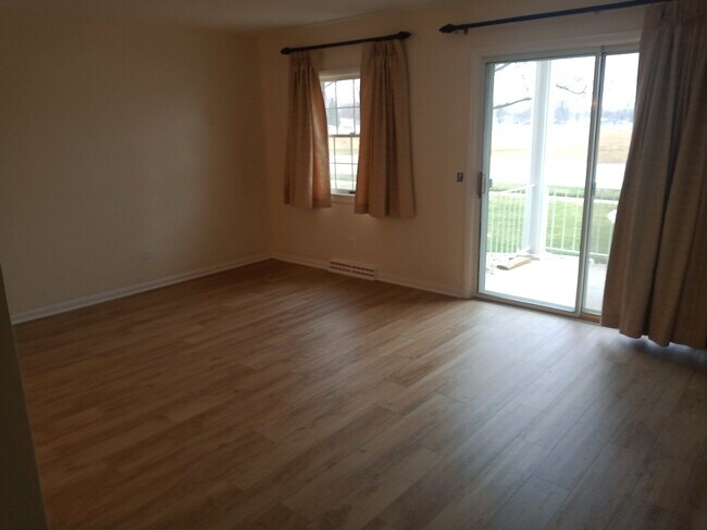 Foto del edificio - 515 N Whitley St