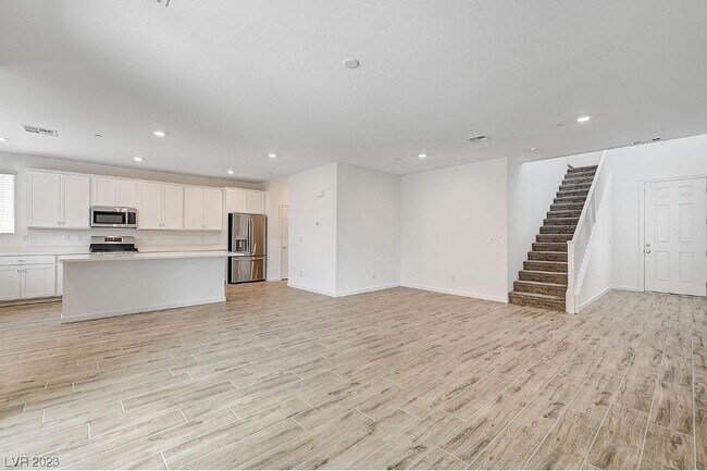Foto del edificio - 267 Polaris Ridge Ave
