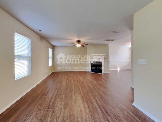 Foto del edificio - 11052 Thousand Oaks