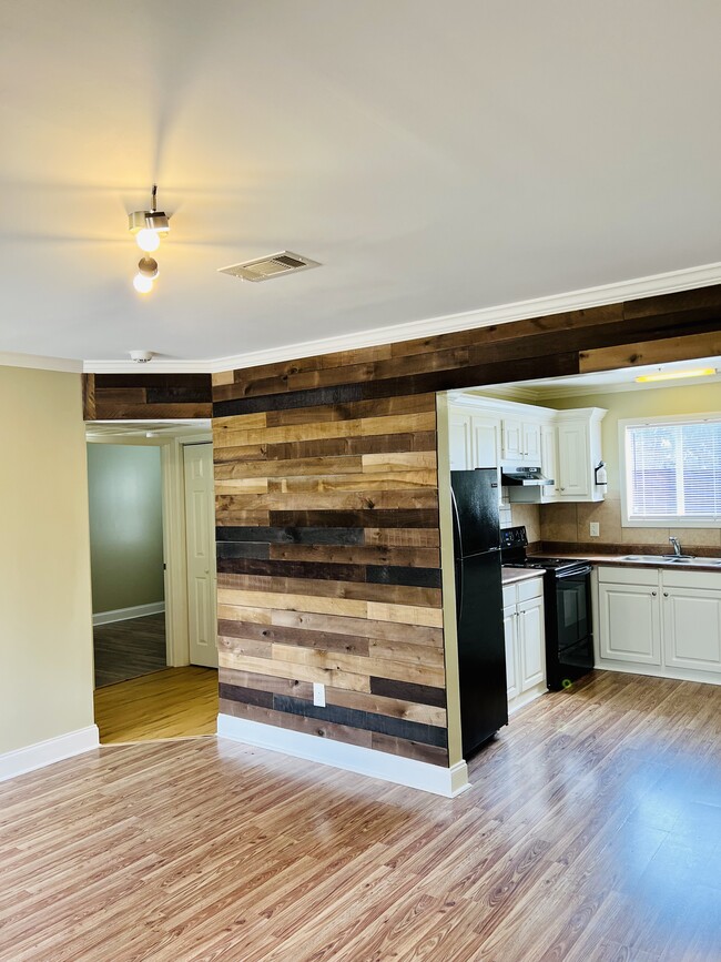 Shiplap Accent Wall - 3155 Booker St