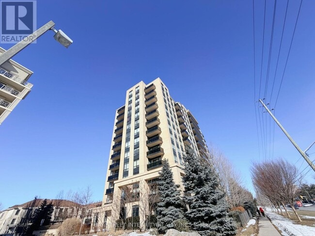 Building Photo - 520 Steeles Ave W