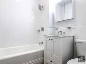 Building Photo - EAST 72 STREET