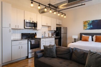 Building Photo - The Shelby