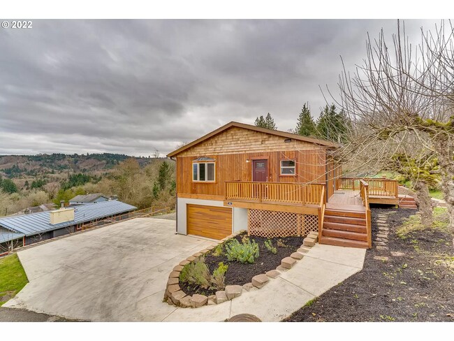 Building Photo - 30131 Skyline Dr