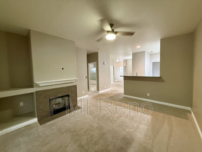 Foto principal - 900 S Meadows Pkwy