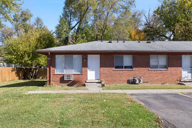 Foto del edificio - 922 Holmes Apartments