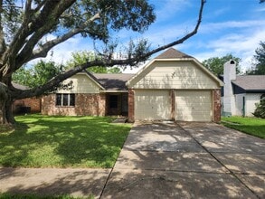 Building Photo - 2314 Stillmeadow Dr