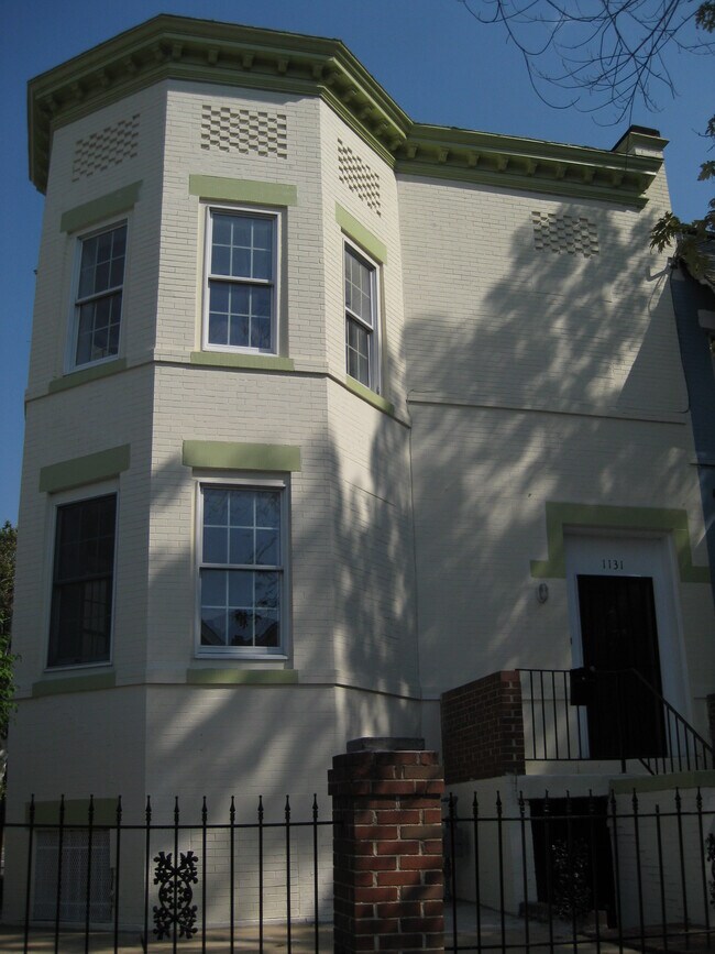 Foto del edificio - 1131 8th St NE