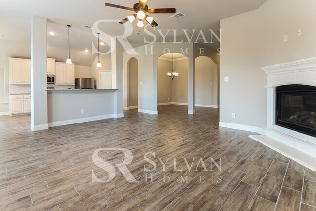 Building Photo - This is Tailored to Your Highest Standards.