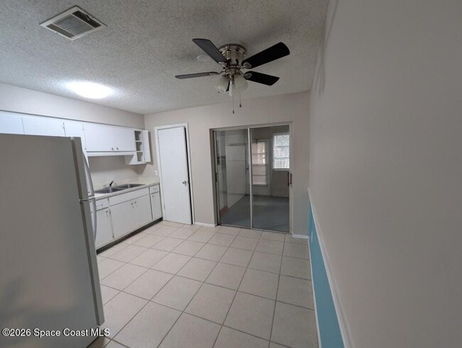 Building Photo - 759 Lunar Lake Cir