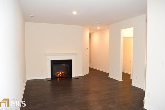 Foto del edificio - 60 Chastain Cir