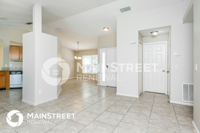 Building Photo - 625 Regency Way