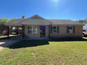 Building Photo - 2685 Valleybrook Rd