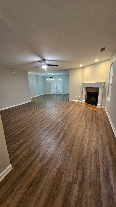 Foto del edificio - 200 Grantham Cir