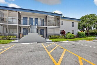 Building Photo - 7535 S Oriole Blvd