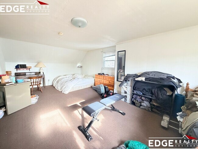 Building Photo - 94 Nottinghill Rd