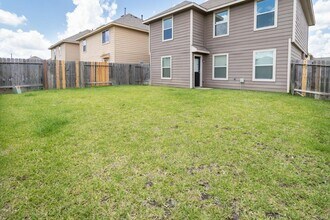 Building Photo - 19003 Dove Glen Dr