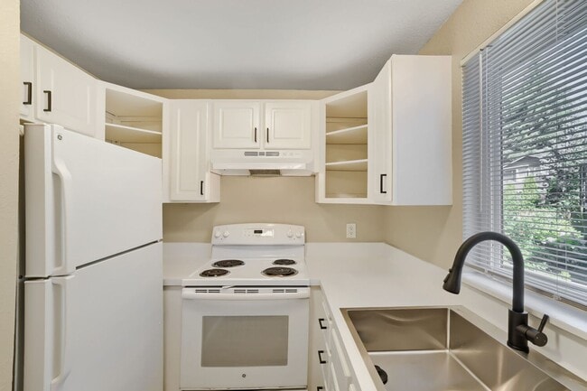 Photo - 18609 103rd Ave NE Apartment