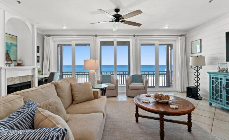 Primary Photo - 21221 Front Beach Rd