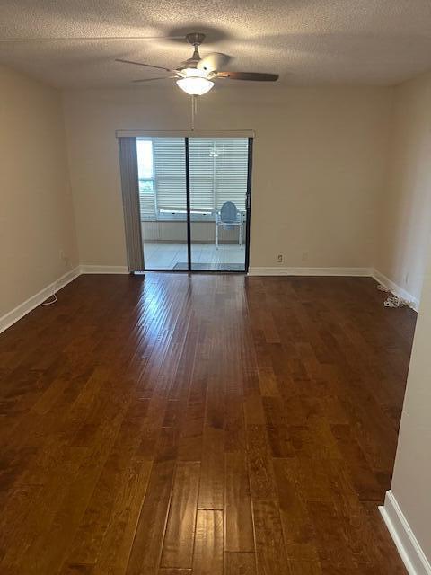 Foto del edificio - 9235 SW 8th St